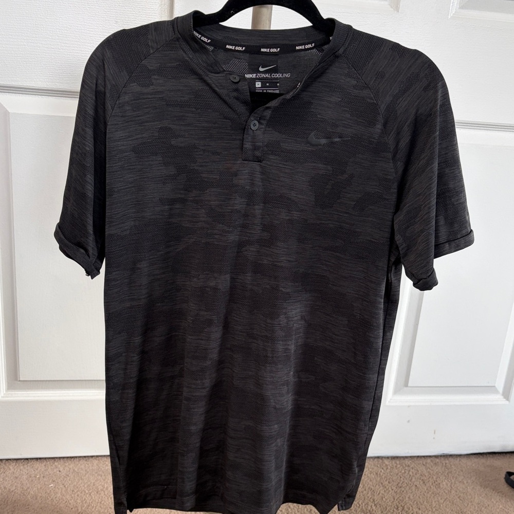 Men's Black Nike Shirt